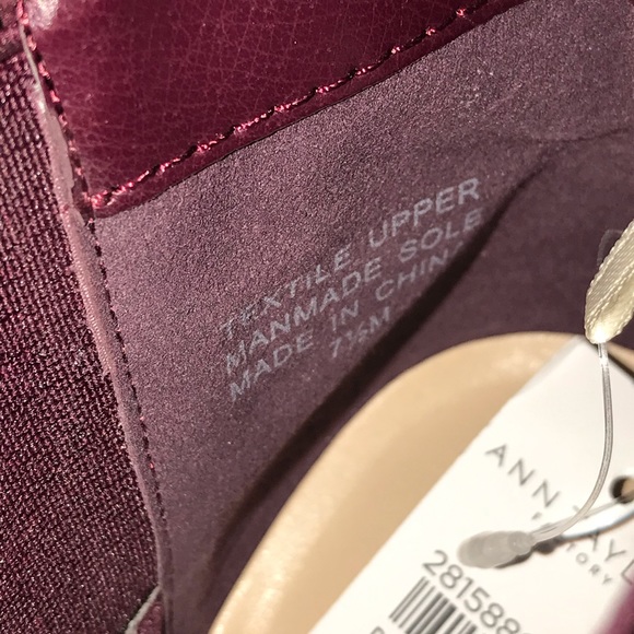 Ann Taylor Pointy Toe Booties Burgundy size 7 1/2 - Picture 3 of 10